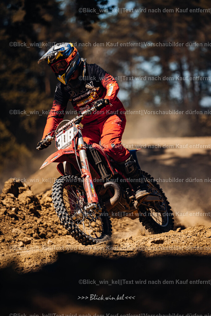 E68A0084 | blick_win_kel