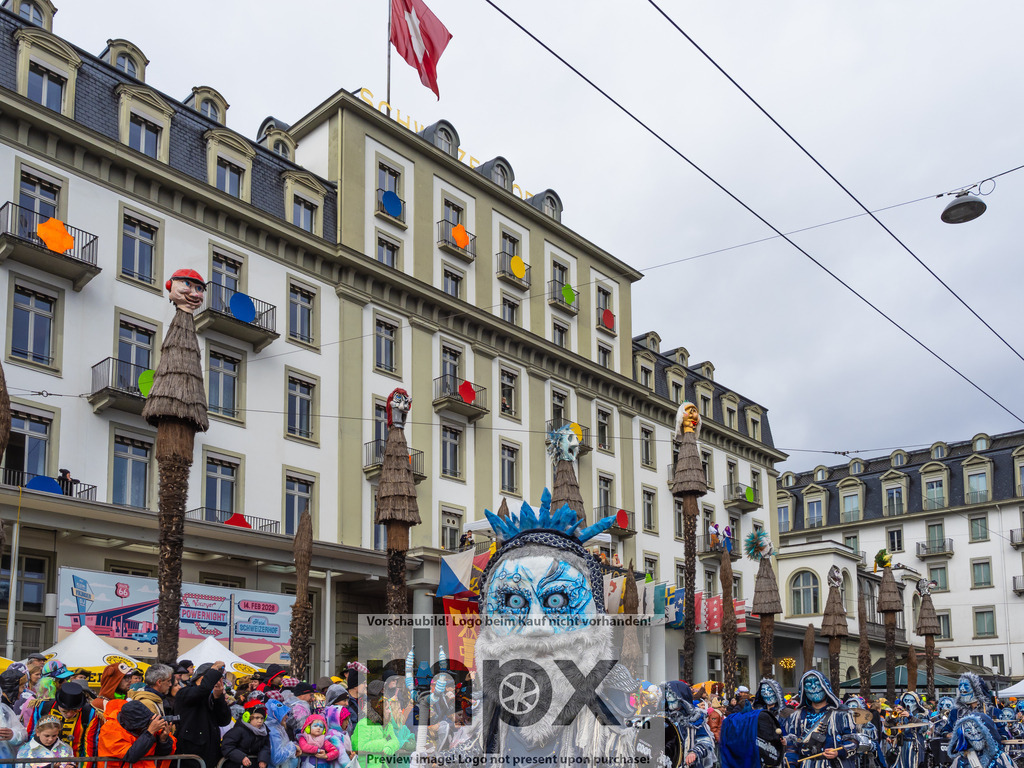 Fritschi-Umzug Luzern 2026 | Foto-Standort: Schweizerhof Luzern - Realisiert mit Pictrs.com