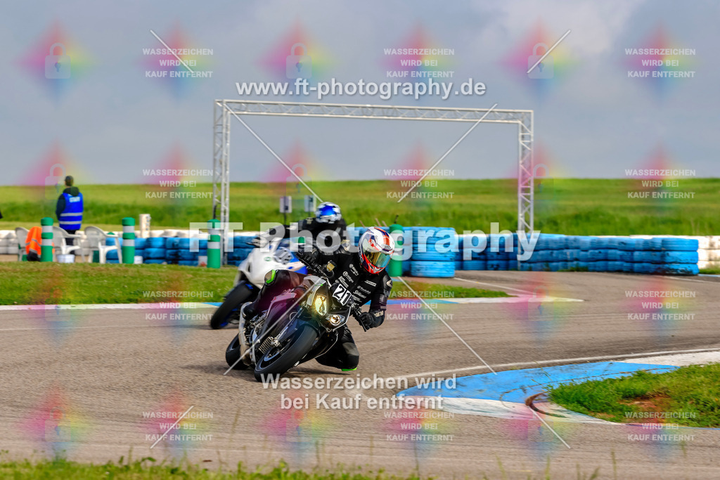 MotoTeam-8224 | Hier findet Ihr Bilder von Touristenfahrten auf der Nürburgring Nordschleife oder von anderen Veranstaltungen die ich besucht habe. Viel Spass beim Durch Schauen 