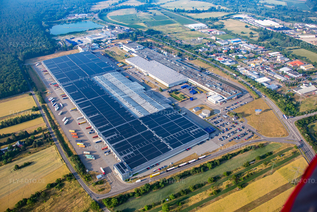 Luftbild: Goodyear Dunlop Tyres Germany in Philippsburg im Bundesland Baden-Württemberg in Deutschland. Foto: IMG_080523.jpg vom 12.06.2015 durch Werner Riehm/FLY-FOTO.de