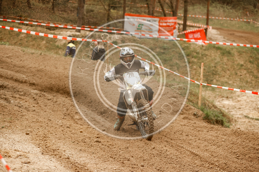 2TaktLauf1-300 | koppe-media - Realisiert mit Pictrs.com