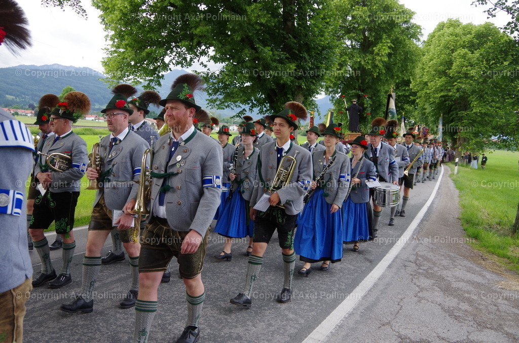 IMGP6061 | fotografiert von Axel PollmannLeonhardi Wallfahrt Benediktbeuern und Murnau, Fronleichnam, Fasching, Landschaft im Loisachtal und Benediktbeuern  - Realisiert mit Pictrs.com