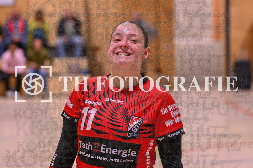 GER, SG Maulburg/Steinen - SV Allensbach 2, Frauen-Handball, Oberliga Suedbaden, 1. Spieltag, Saison 2024/2025, 28.09.2024 | Laura Traeber (SG Maulburg/Steinen, #11)GER, SG Maulburg/Steinen - SV Allensbach 2, Frauen-Handball, Oberliga Suedbaden, 1. Spieltag, Saison 2024/2025, 28.09.2024Foto: TH Fotografie/Thomas Hess