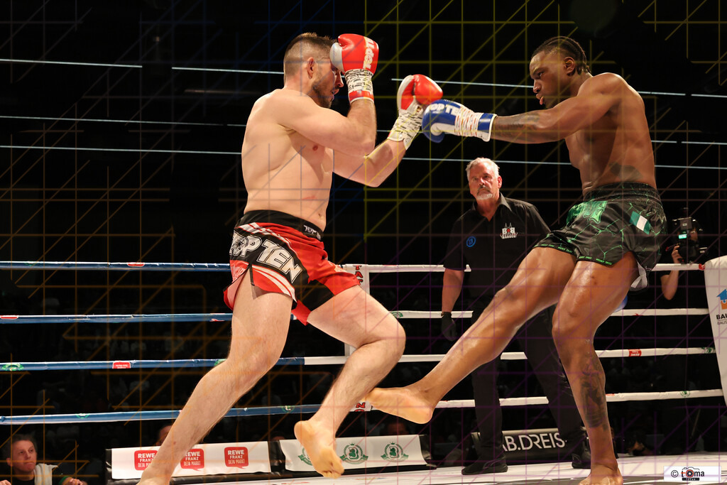 Akingbade vs Braun 25.04.2026 tomafocus Tb00110 | professionelle Sport- und Eventfotografie von Tomafocus – dynamische Bilder, emotionale Momente und hochwertige Aufnahmen für jeden Anlass. - Realisiert mit Pictrs.com