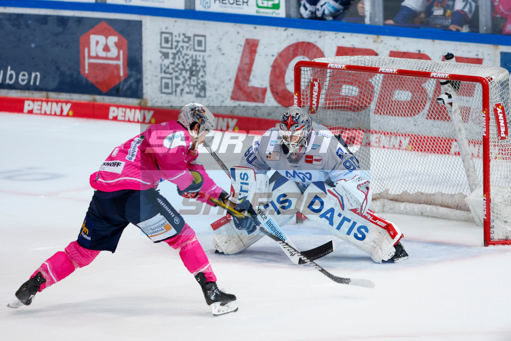 241025_JB_02054 | Fotodatenbank für Print- und Onlinemedien mit den Schwerpunkten Fußball, Eishockey, Basketball, Handball, Wintersport und Leichtathletik - Realisiert mit Pictrs.com