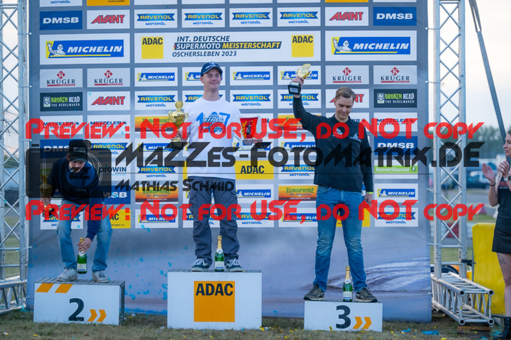 MaZZes_FotoMatrix_231001_1054 | S3