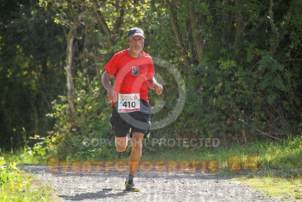 250830_1121_EV4_3386 | Sportfotografie im Rhein-Sieg Kreis, Köln, Bonn, NRW, Rheinland Pfalz, Hessen, etc. Unser Tätigkeitsfeld umfasst den Laufsport vom Volkslauf über den Marathon, Duathlon, Triathon bis zum Ultralauf wie Kölnpfad Ultra oder Schindertrail.