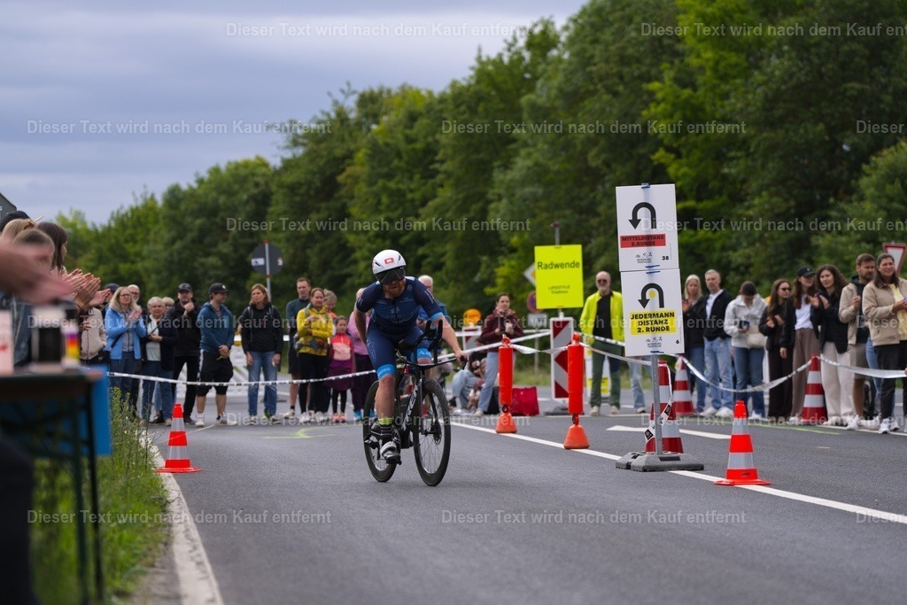 triathlon_wuerzburg_r_2026_06_14-627 | Shop für Fotos von Sportevents z.B. Obstacle Course Racing, OCR, Triathlon, Trail Run und MTB - Realisiert mit Pictrs.com