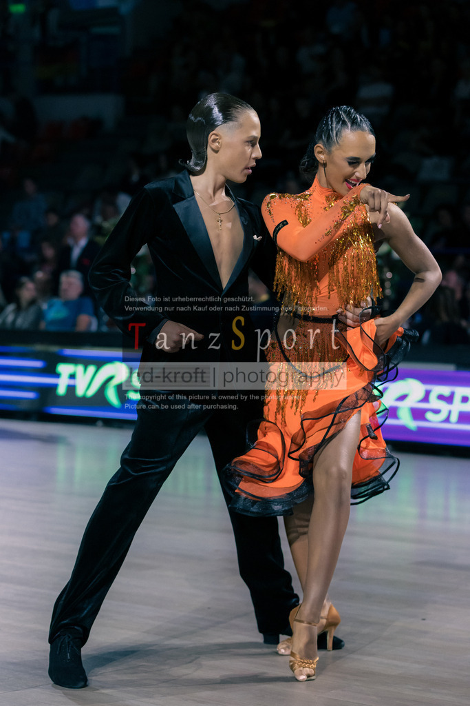 IMG_8219 | Tanzsportbilder, Standardtanz, Lateintanz, WDSF, DTV, LTVB, dancecomp, goc, hessen tanzt, blaues band der spree, walzer, tango, wiener walzer, slowfox, quickstepp, samba, rumba, cha-cha-cha, paso doble. jive, hd-kroft photography, turniertanzsport