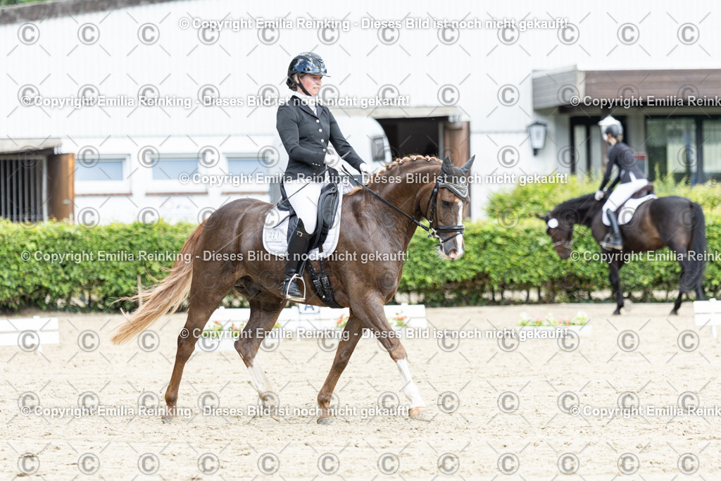 CL5A4393 | Emilia Reinking Fotografie - Realisiert mit Pictrs.com