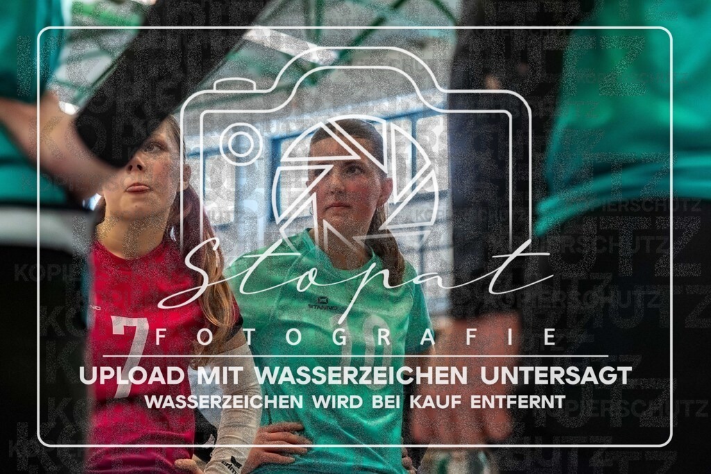 TVJ-1113 | Volleyball Doppelspieltag der 2. Damenmannschaft des TV Jahn Walsrode in der Bezirksklasse 4 Bremen/Lüneburg gegen SG Örtzetal II &amp; SVG Lüneburg VII  in der Sporthalle Gymnasium Walsrode, Walsrode (Simon Paul Stopat) - Realisiert mit Pictrs.com
