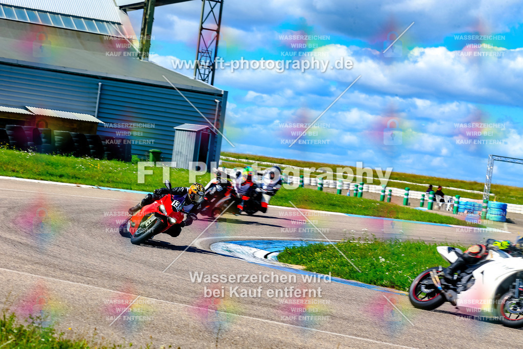 _OUR6126 | Hier findet Ihr Bilder von Touristenfahrten auf der Nürburgring Nordschleife oder von anderen Veranstaltungen die ich besucht habe. Viel Spass beim Durch Schauen 