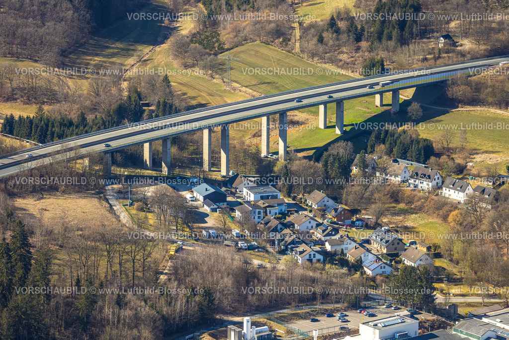 OlpeOlpe250307767A45-RueblinghausenRueblinghausen | Luftbild, Autobahnbrücke Talbrücke Rüblinghausen der A45 Sauerlandlinie, Wohngebiet Rüblinghausen, Dahl, Olpe, Sauerland, Nordrhein-Westfalen, Deutschland