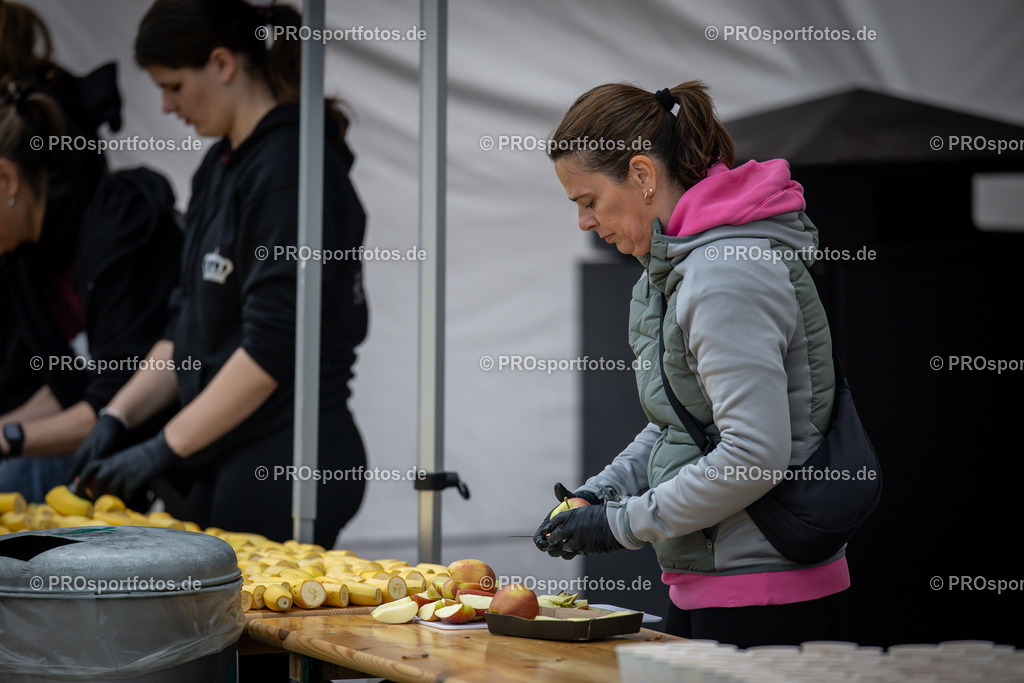 21. ASV Nachtlauf; Koeln, 08.05.24 | Impressionen vom 21. ASV Nachtlauf am 08.05.24 am Tanzbrunnen in Koeln. Foto: BEAUTIFUL SPORTS/Axel Kohring