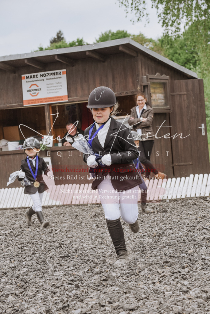 20230514_JK-Röhrsdorf-25-452 | Pferde- und Turnierfotografie in Westsachsen. Pferdeportraits, Auftragszeichnungen und intuitive Kunst.