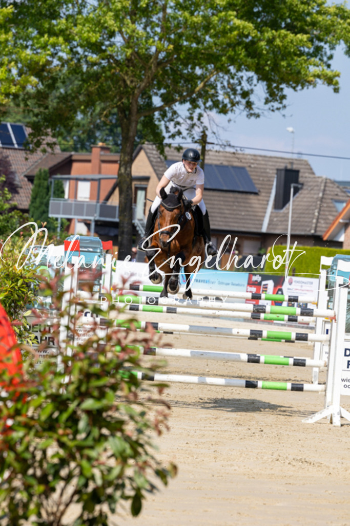 7I8A1107 | melanie-engelhardt-photography - Realisiert mit Pictrs.com