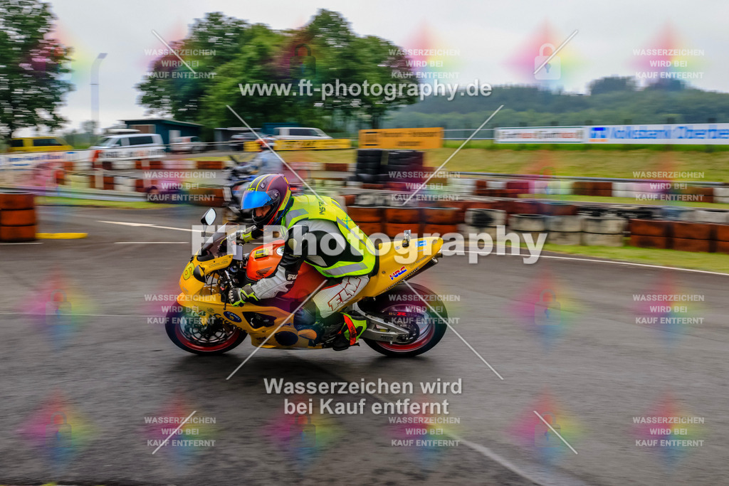 OBK-5213 | Hier findet Ihr Bilder von Touristenfahrten auf der Nürburgring Nordschleife oder von anderen Veranstaltungen die ich besucht habe. Viel Spass beim Durch Schauen 