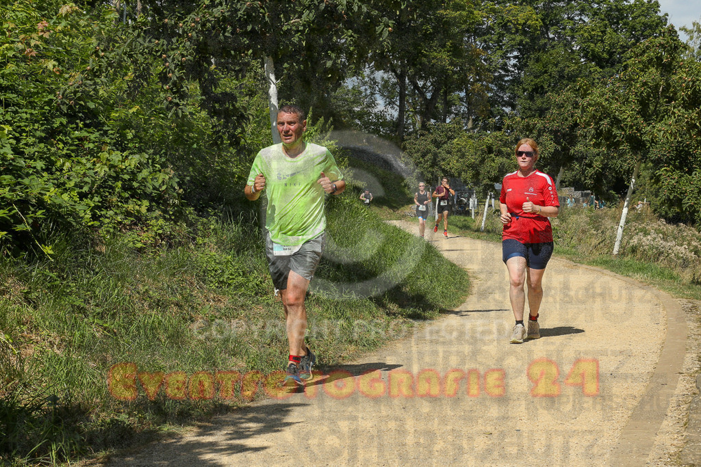 250824_1236_EX1_9905 | Sportfotografie im Rhein-Sieg Kreis, Köln, Bonn, NRW, Rheinland Pfalz, Hessen, etc. Unser Tätigkeitsfeld umfasst den Laufsport vom Volkslauf über den Marathon, Duathlon, Triathon bis zum Ultralauf wie Kölnpfad Ultra oder Schindertrail.