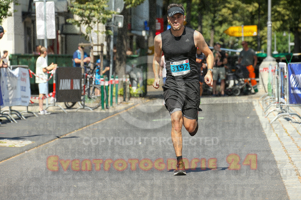 250621_1136_EX1_3697 | Sportfotografie im Rhein-Sieg Kreis, Köln, Bonn, NRW, Rheinland Pfalz, Hessen, etc. Unser Tätigkeitsfeld umfasst den Laufsport vom Volkslauf über den Marathon, Duathlon, Triathon bis zum Ultralauf wie Kölnpfad Ultra oder Schindertrail.