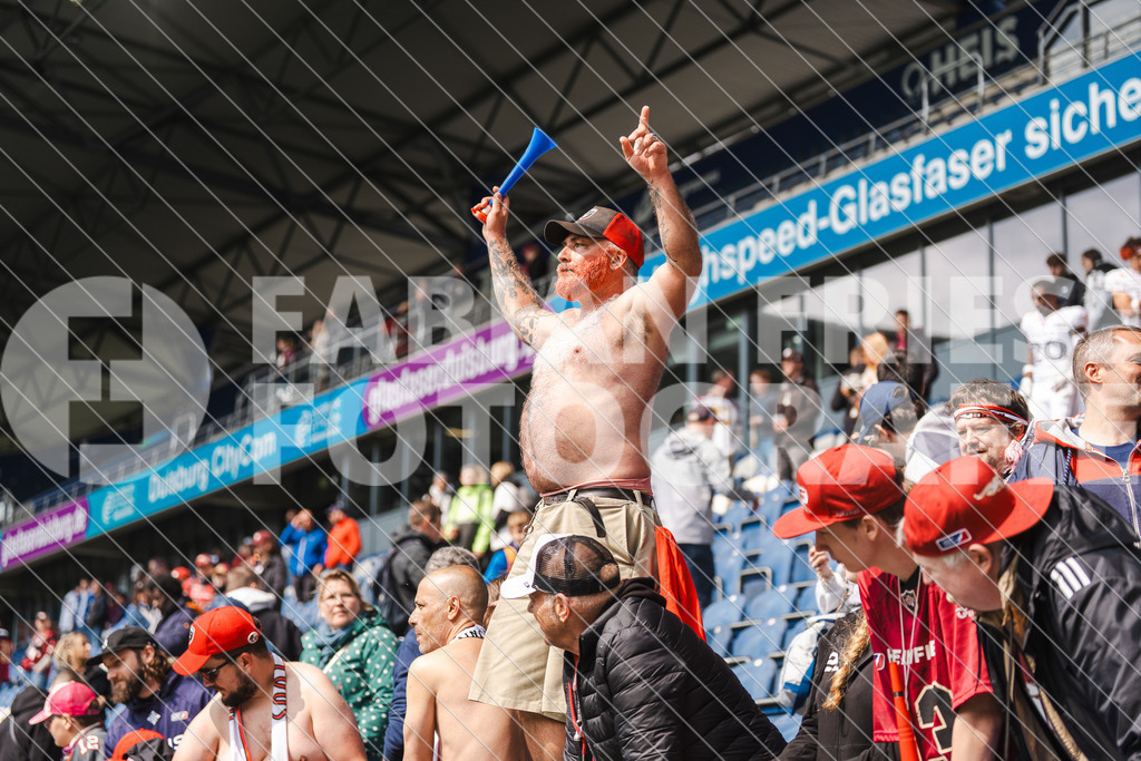 GER Rhein Fire vs. Paris Musketeers, Football, European League of Football, Spieltag 4, Saison 2025, 08.06.2025 | GER Rhein Fire vs. Paris Musketeers, Football, European League of Football, Spieltag 4, Saison 2025, 08.06.2025Foto: Fabian Friese - Realisiert mit Pictrs.com