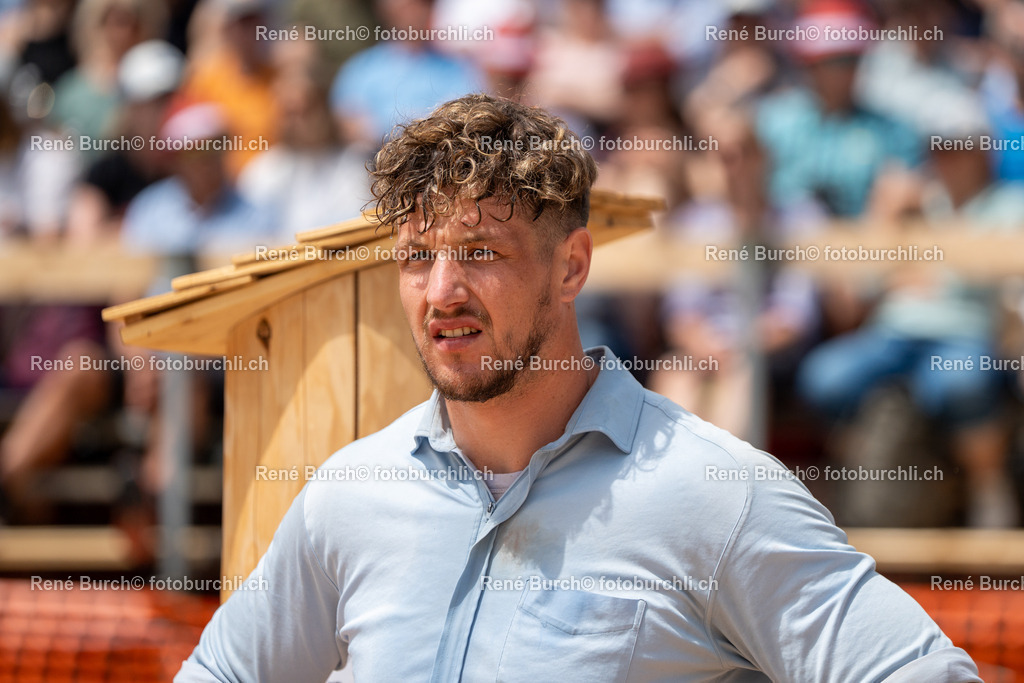 RB_05304 | René Burch leidenschaftlicher Fotograf aus Kerns in Obwalden.  Hier finden sie Sport, Landschaft und Natur Fotografie.
 - Realisiert mit Pictrs.com