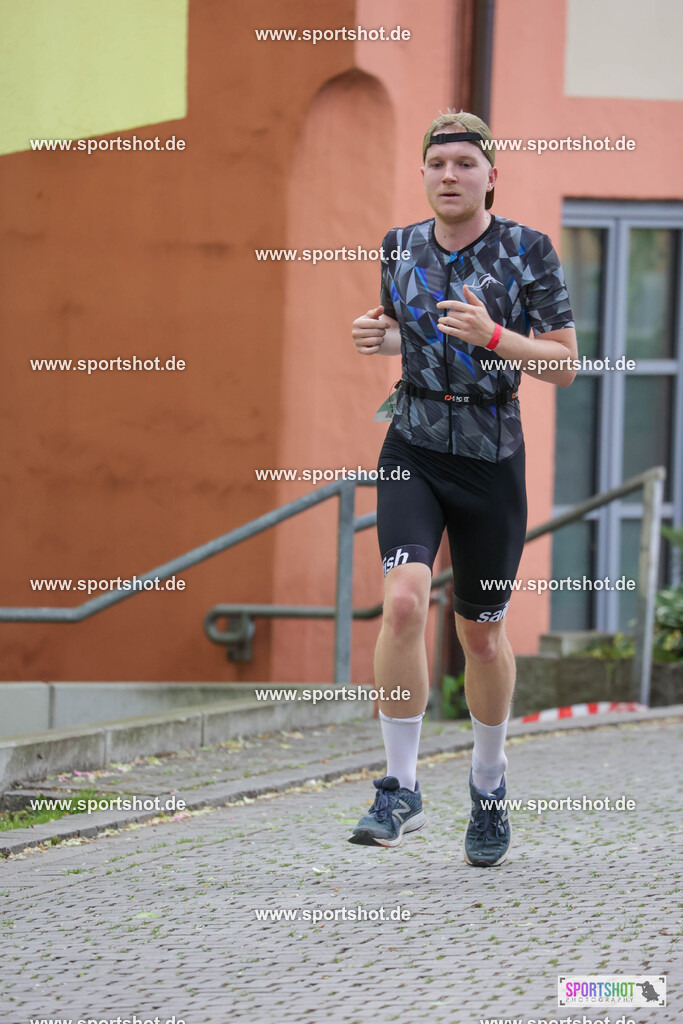 KSZ_4055 | Stadttriathlon Erding 2025. #yourpictrs #sportshot_your_pictrs @Sportshotphotography #stadttriathlonerding Copyright: www.sportshot.de
