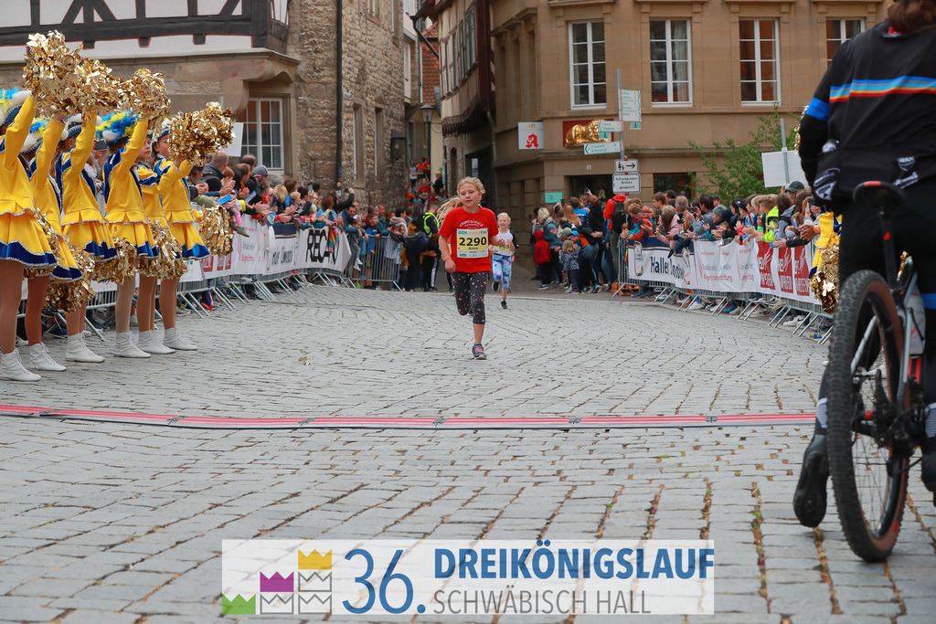 AOK Junior Cup 400m | 3Königslauf 2022 AOK Junior Cup 400m - Realisiert mit Pictrs.com