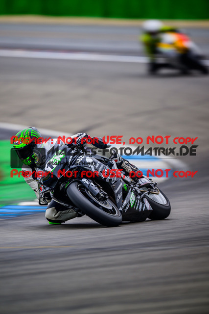 MaZZes_FotoMatrix_240614_6007705_2-14 | WEISS