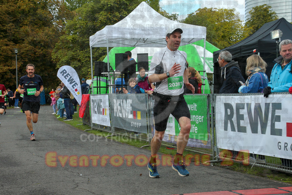 220925_1133_EX1_7650 | Sportfotografie im Rhein-Sieg Kreis, Köln, Bonn, NRW, Rheinland Pfalz, Hessen, etc. Unser Tätigkeitsfeld umfasst den Laufsport vom Volkslauf über den Marathon, Duathlon, Triathon bis zum Ultralauf wie Kölnpfad Ultra oder Schindertrail.