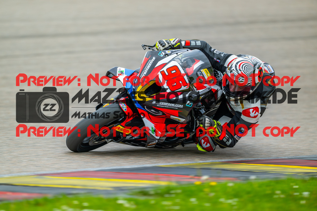 MaZZes_FotoMatrix_240504_6007705_3411 | STK1000