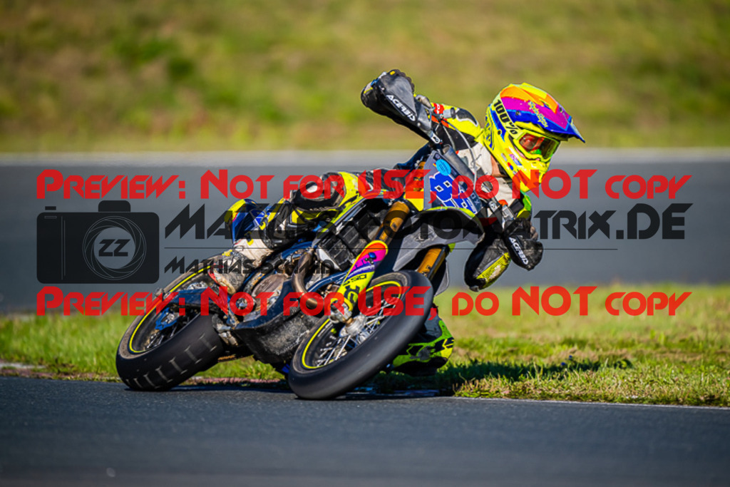 MaZZes_FotoMatrix_220904_5867 | S3