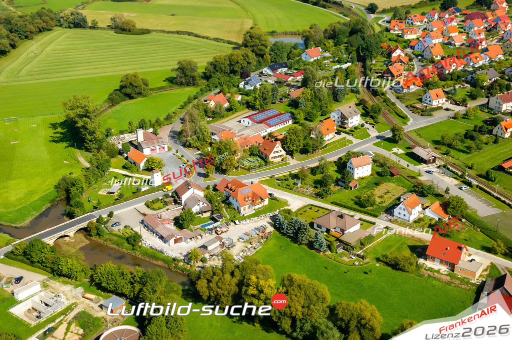 Die Luftaufnahme der Stadt Reckendorf wurde vom UL-Flugzeug heraus erstellt ( keine Drohne )- hohe Auflösung für beste Qualität