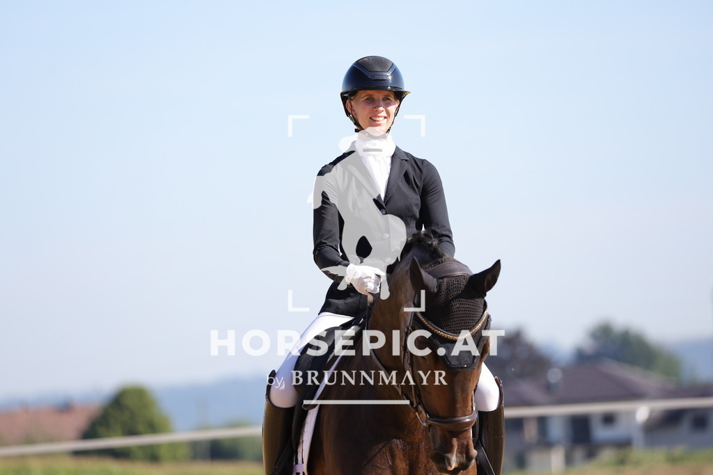 0P6A7265 | Willkommen bei Brunnmayr - Design & Fotografie – Ihrem Spezialisten für Reitturniere und Pferdeveranstaltungen in Oberösterreich, Salzburg und Bayern! Seit über 17 Jahren sind wir leidenschaftlich dabei.