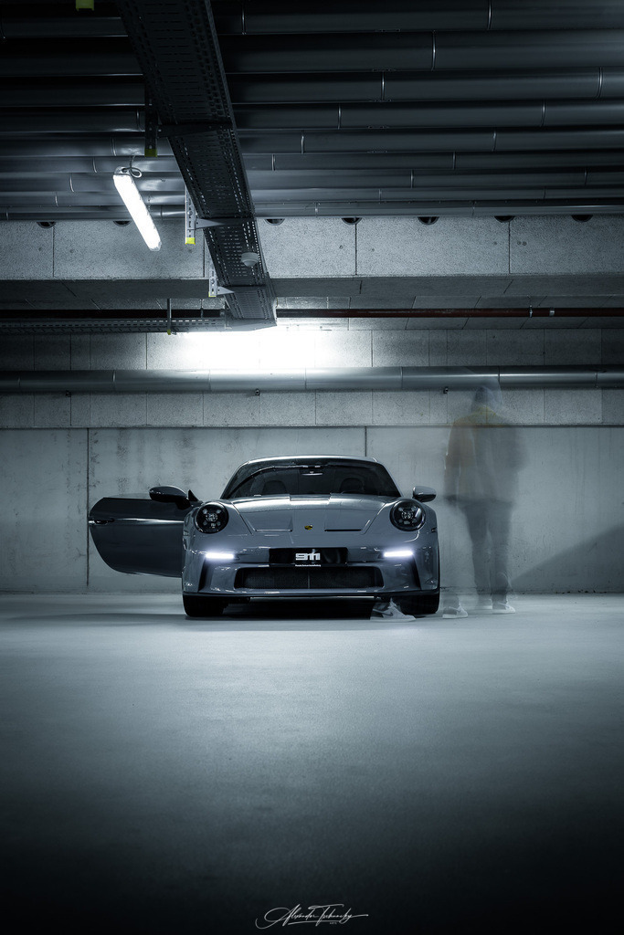911 GT3 Touring Clausi | Entdecken Sie die faszinierende Welt von Alexander Tschuncky Arts: Kreative Fotografie, atemberaubende Automobilkunst und hochwertiger Bilderdruck. Lassen Sie sich inspirieren! - Realisiert mit Pictrs.com