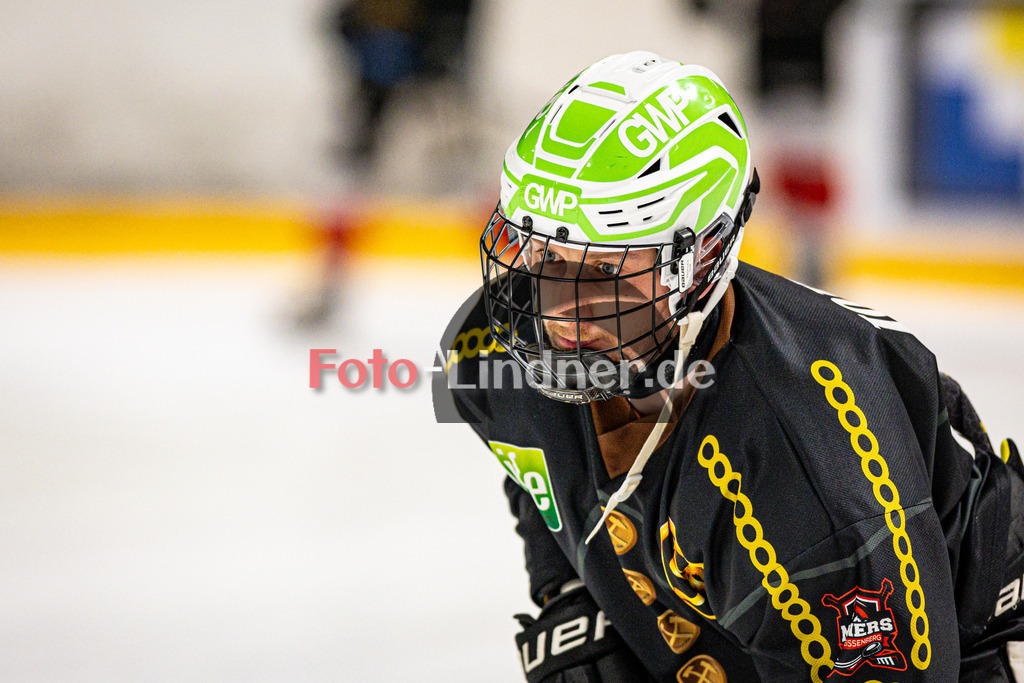 EHC Königsbrunn PINGUINE gegen TSV Peißenberg MINERS | Eishockey Bayernliga Herren Playoffs Viertelfinale 2024/25 - Spiel 1 von 7, EHC Königsbrunn PINGUINE gegen TSV Peißenberg MINERS, 20250207,Moritz BIRKNER (MINERS 95) Portrait,2025-02-07 in Peißenberg (Eisstadion Peißenberg)Moritz BIRKNER (MINERS 95)Copyright: WolfgangxLindner foto-lindner.de