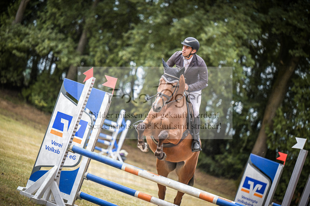 DOS_0139 | Entdecke hochwertige Reitturnierfotos von Foto Oger. Professionell, emotional und authentisch – jetzt Lieblingsmomente im Shop bestellen.Deutschlandweite Turnierfotografie. - Realisiert mit Pictrs.com