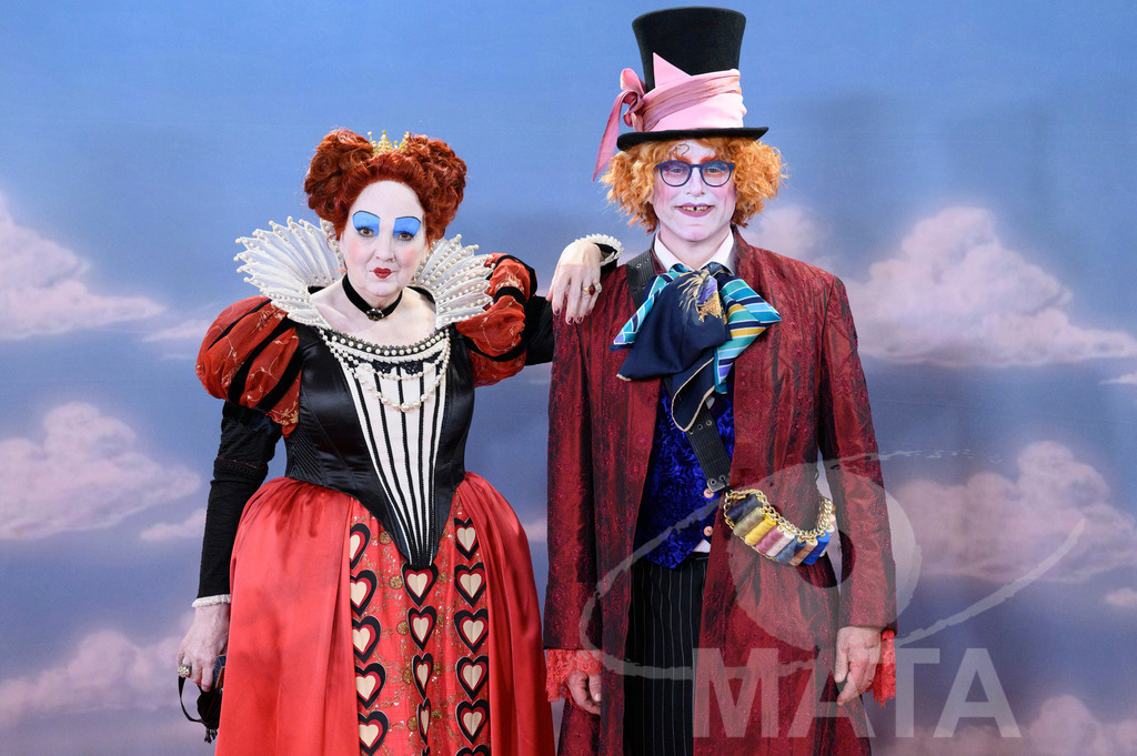 _DWA7174 | MATA IndoCon - Realisiert mit Pictrs.com