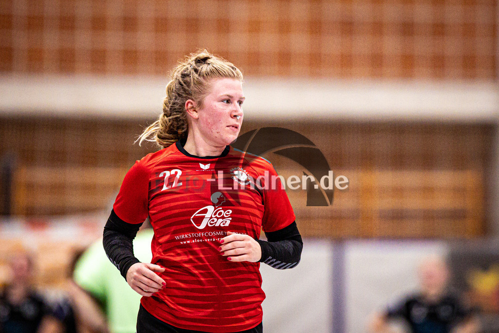 TSV Weilheim gegen TSV Murnau | Handball Bezirksoberliga Frauen Alpenvorland 2024/25, TSV Weilheim gegen TSV Murnau, 20250330,Vanessa NEGA (TSV Weilheim 22) Portrait, Freisteller,2025-03-30 in Weilheim (Weilheim, Am Hardt), Vanessa NEGA (TSV Weilheim 22)Copyright: WolfgangxLindner www.foto-lindner.de