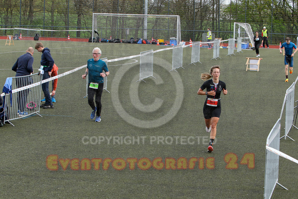 230423_1056_EV8_8208 | Sportfotografie im Rhein-Sieg Kreis, Köln, Bonn, NRW, Rheinland Pfalz, Hessen, etc. Unser Tätigkeitsfeld umfasst den Laufsport vom Volkslauf über den Marathon, Duathlon, Triathon bis zum Ultralauf wie Kölnpfad Ultra oder Schindertrail.