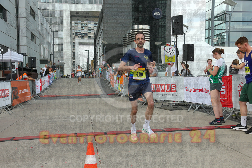 250920_1518_EX1_8839 | Sportfotografie im Rhein-Sieg Kreis, Köln, Bonn, NRW, Rheinland Pfalz, Hessen, etc. Unser Tätigkeitsfeld umfasst den Laufsport vom Volkslauf über den Marathon, Duathlon, Triathon bis zum Ultralauf wie Kölnpfad Ultra oder Schindertrail.