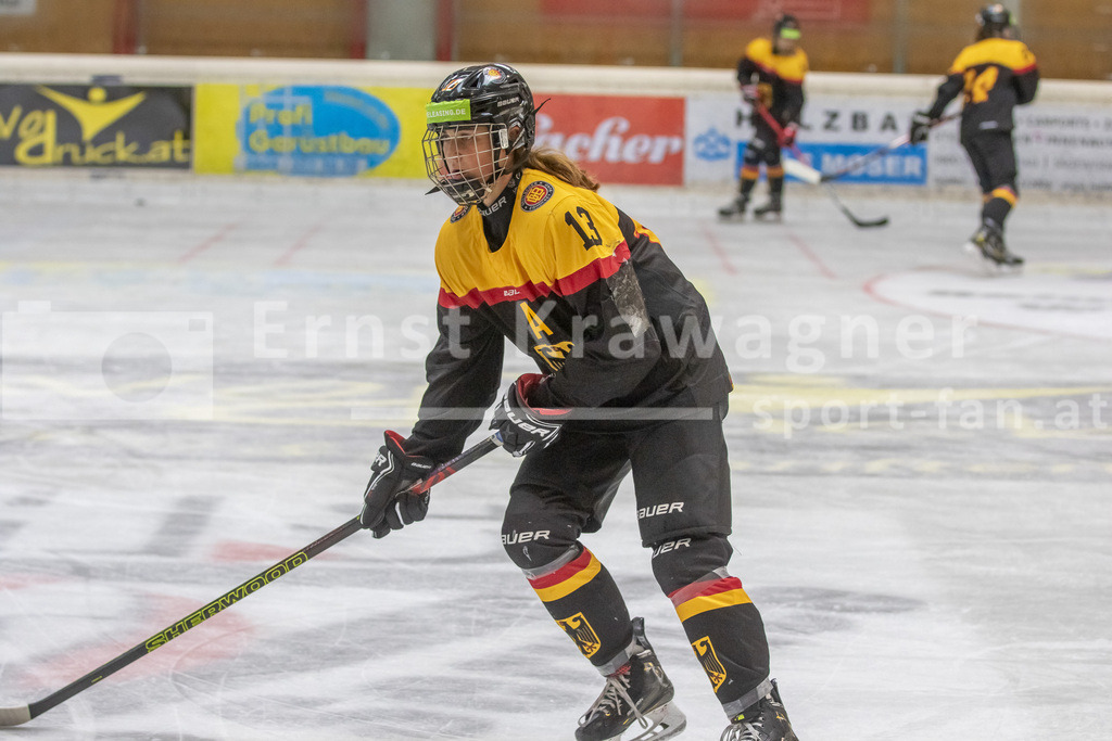 Dameneishockey | Dameneishockey, U18 Turnier am 31.08.2024 in Spittal (Eis-Sport-Arena - Sportzentrum Spittal), Austria, (Photo by Ernst Krawagner sport-fan.at) - Realisiert mit Pictrs.com
