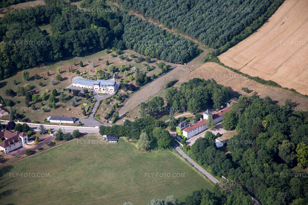 Aerial view: Palace at Lunéville in Lunéville in the state Meurthe et Moselle, France.Photo: IMG_083182.jpg taken on 07/11/2015 by Werner Riehm/FLY-FOTO.comResolution of the original: 5472 x 3648 px
