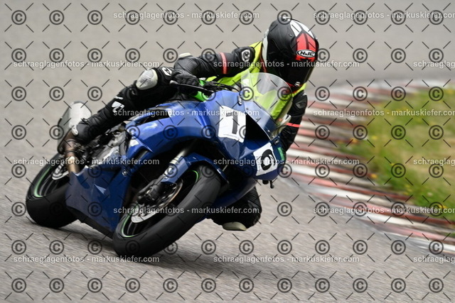 25bt02-1166 | markuskiefer.com - Realisiert mit Pictrs.com