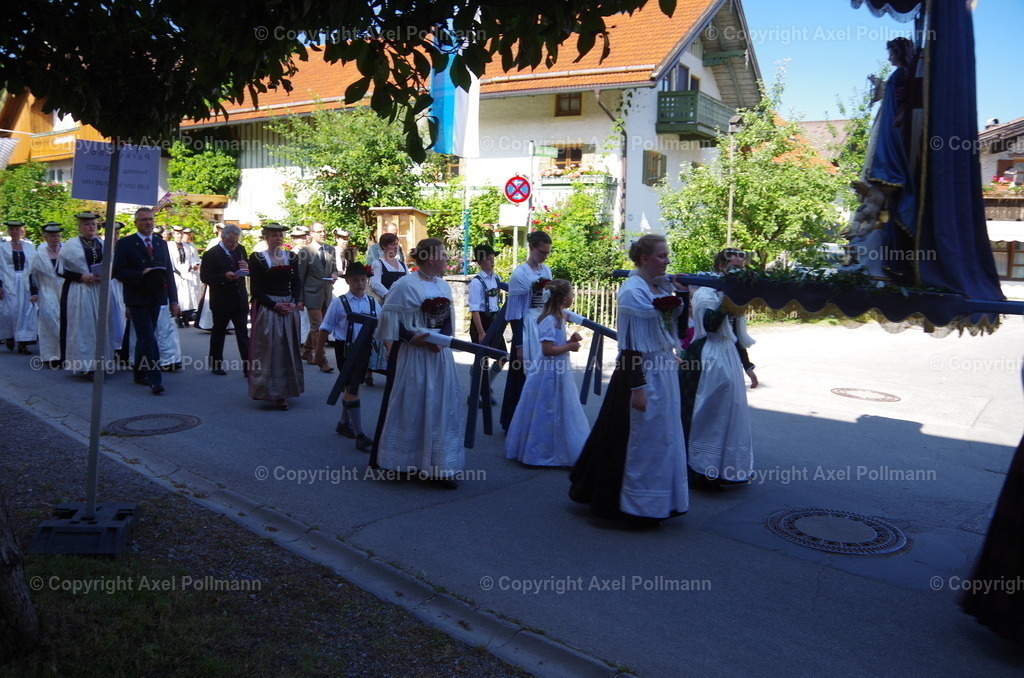 IMGP5317 | fotografiert von Axel PollmannLeonhardi Wallfahrt Benediktbeuern und Murnau, Fronleichnam, Fasching, Landschaft im Loisachtal und Benediktbeuern  - Realisiert mit Pictrs.com