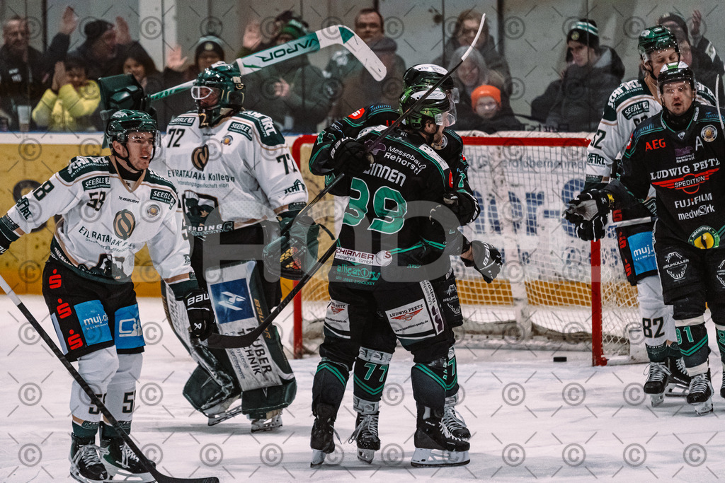 Alligators_vs_Erding_01_02_2026-63 | Höchstadt Alligators Fotogalerie: Eishockey-Action aus Franken. Professionelle Spielfotos, Portraits & Stadionbilder zum Download. Jetzt entdecken! - Realisiert mit Pictrs.com