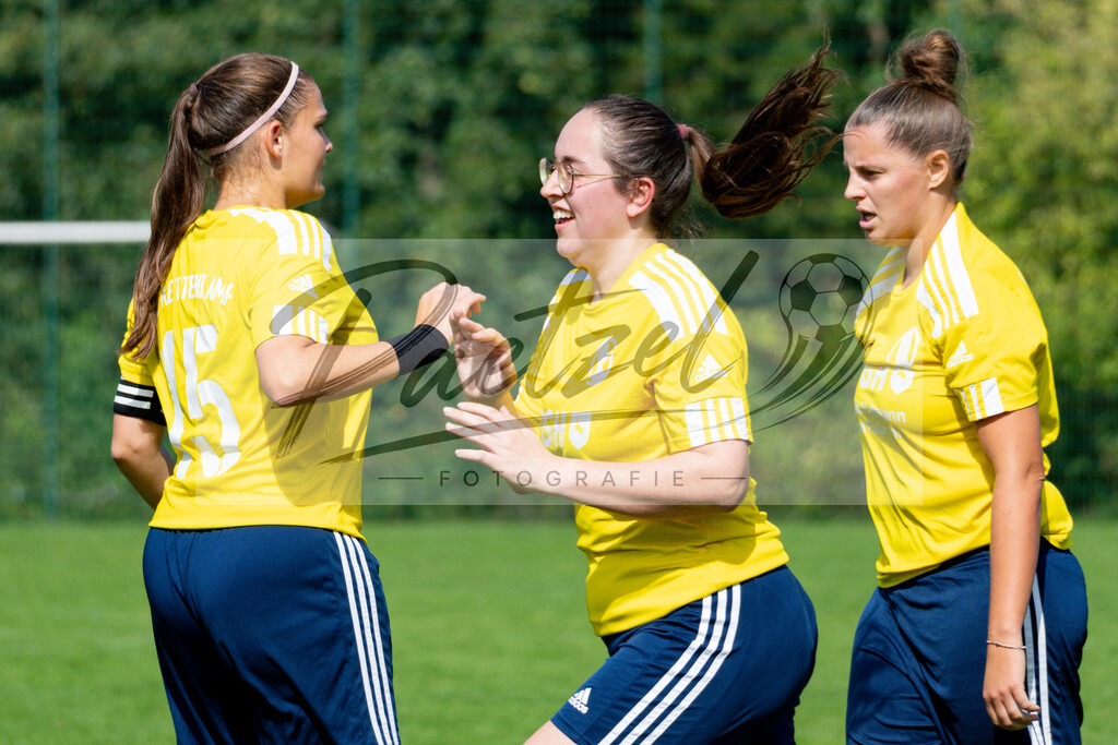 20260906_RULSVK_0554 | Fußball, Frauen:   beim Spiel der Kreisliga zwischen SG Rulle/Haste vs. SV Kettenkamp am 06.09.2026 im Stavermann-Sportpark in Rulle/Wallenhorst, Deutschland.(Foto von Nico Paetzel) - Realisiert mit Pictrs.com
