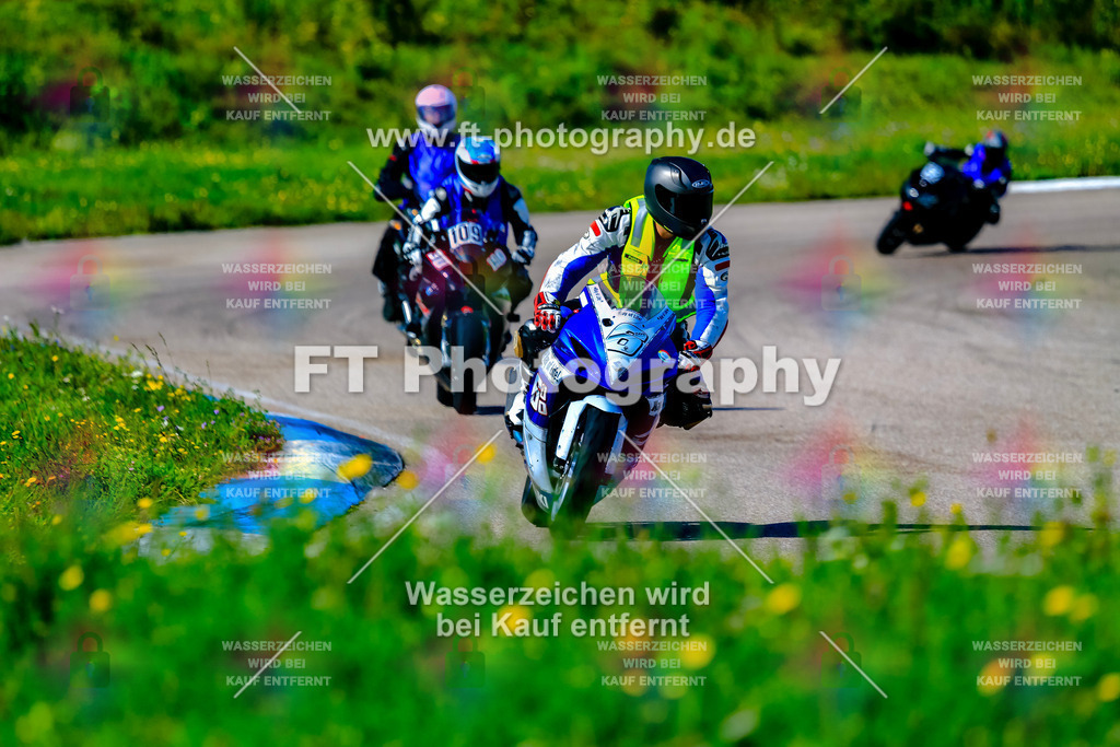 006-5526 | Hier findet Ihr Bilder von Touristenfahrten auf der Nürburgring Nordschleife oder von anderen Veranstaltungen die ich besucht habe. Viel Spass beim Durch Schauen 