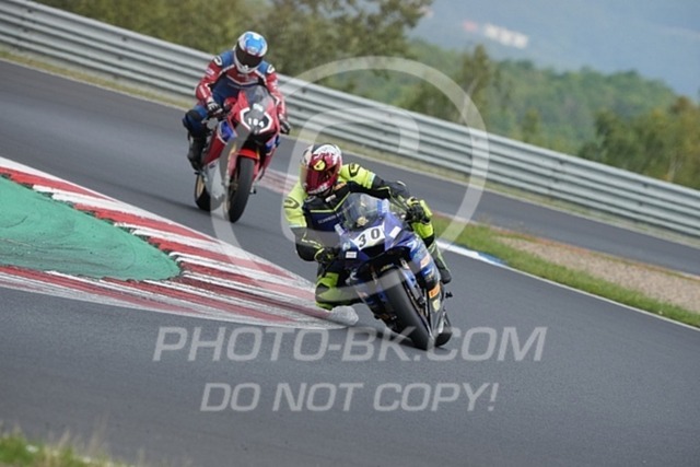 2024_08_09_PBK_13218 | Sportfotografie; SlowMotion; Video; Rennstrecke; Hafeneger; Speer; Racing; RSE; BMW; CBO; Trackday; Motorsportarena; Hockenheimring; Brno; Most; Barcelona; Valencia