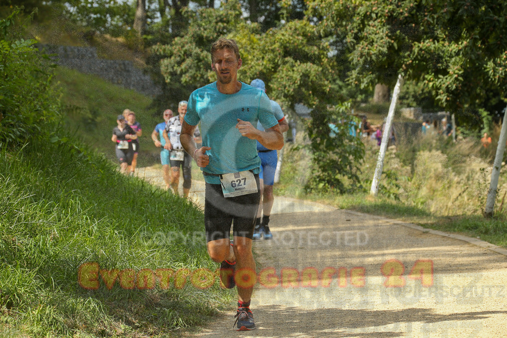 250824_1412_EX1_5354 | Sportfotografie im Rhein-Sieg Kreis, Köln, Bonn, NRW, Rheinland Pfalz, Hessen, etc. Unser Tätigkeitsfeld umfasst den Laufsport vom Volkslauf über den Marathon, Duathlon, Triathon bis zum Ultralauf wie Kölnpfad Ultra oder Schindertrail.