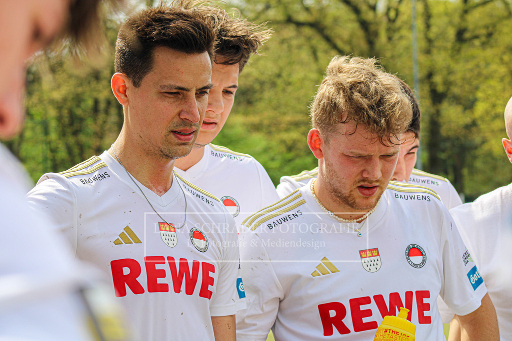 Bundesliga Herren HTC Uhlenhorst Mülheim - Rot-Weiß Köln 13.04.24 Mülheim-189 | lanaschraderfotografie - Realisiert mit Pictrs.com